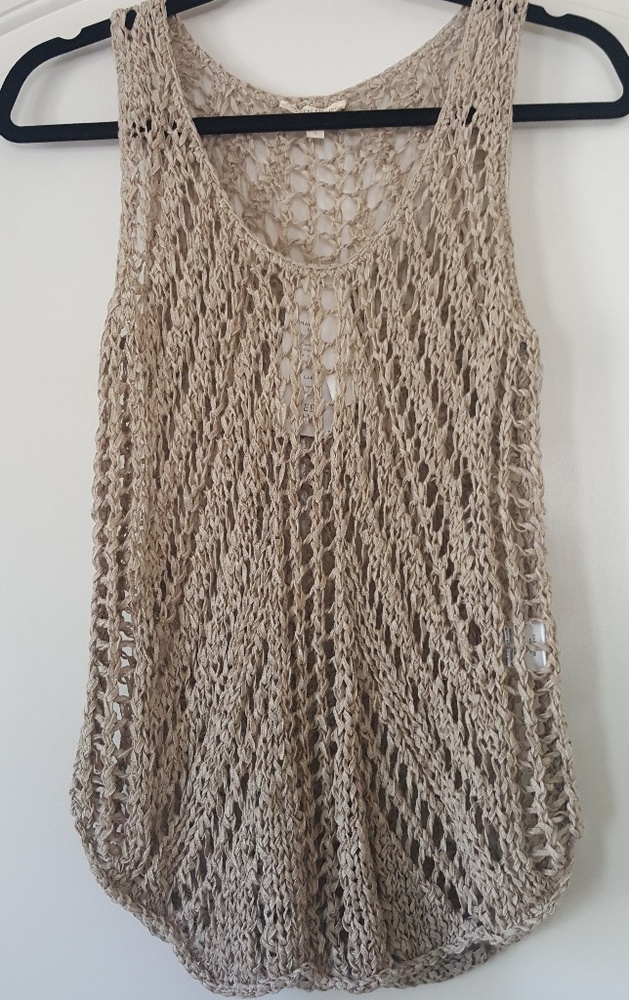 LAST CALL Eileen Fisher top sleeveless Size small